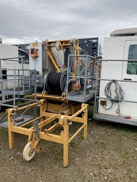 LIEBHERR 85EC-BFr.Tronic - Tower crane: picture 1 LIEBHERR 85EC-BFr.Tronic - Tower crane: picture 1