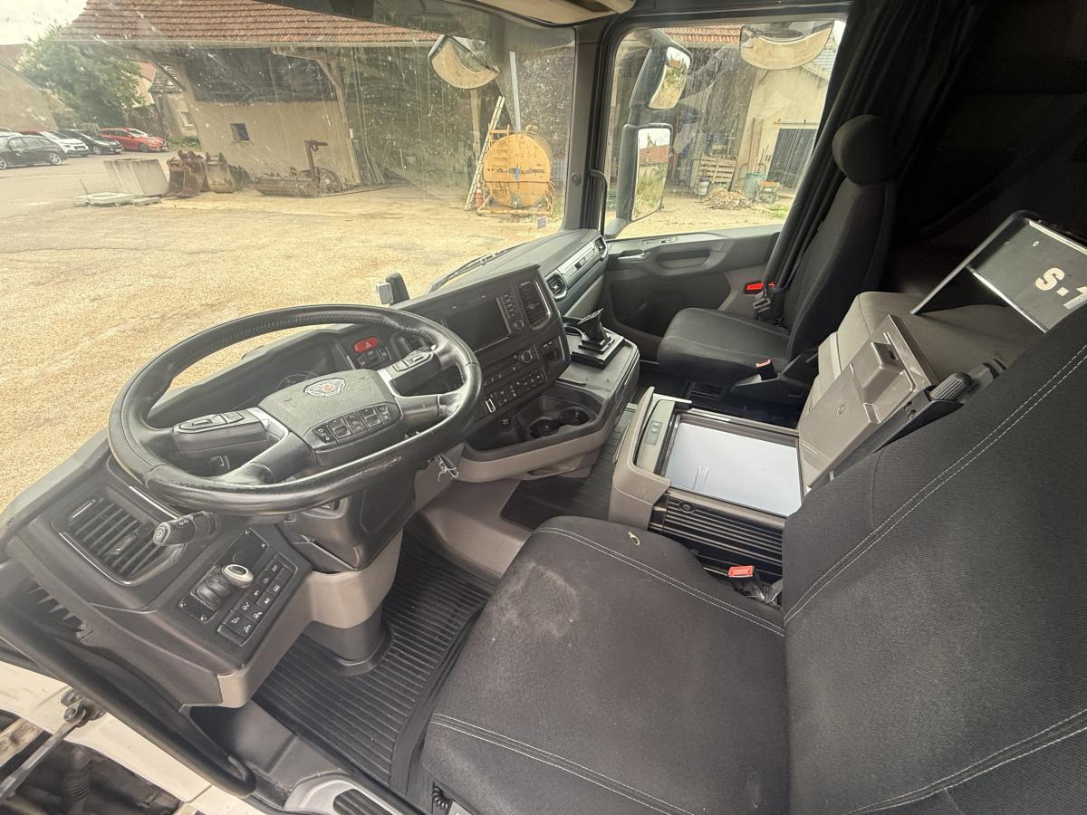 Scania R R 500 - Tractor unit: picture 5 Scania R R 500 - Tractor unit: picture 5