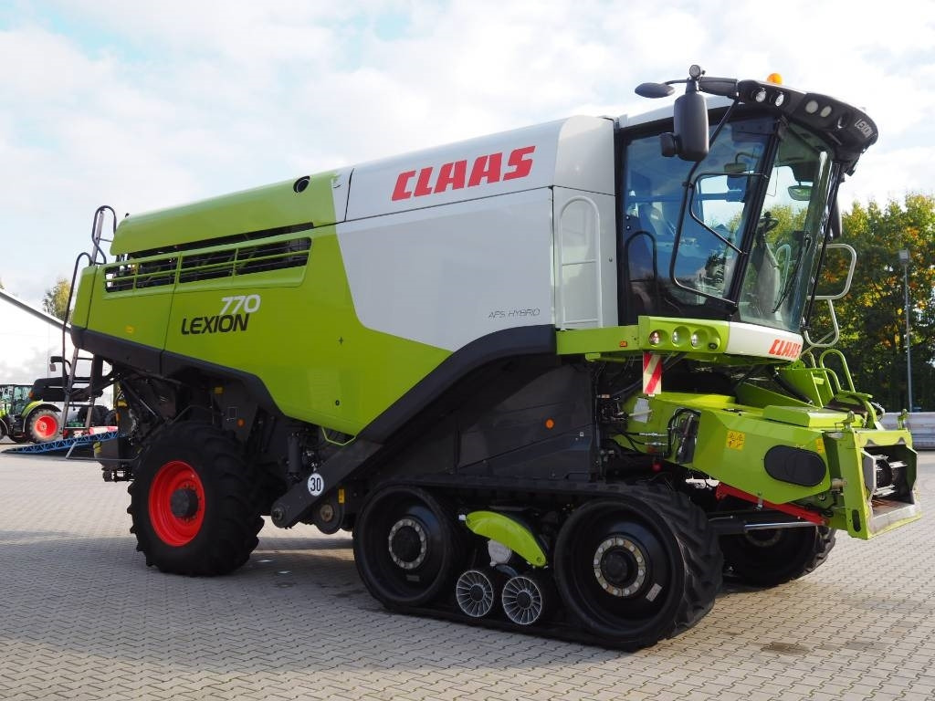 Claas Lexion 770 TT - Combine harvester: picture 4 Claas Lexion 770 TT - Combine harvester: picture 4