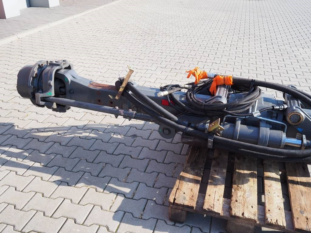 Claas Lexion NAF rear driving axle / 4WD - Track for Agricultural machinery: picture 2 Claas Lexion NAF rear driving axle / 4WD - Track for Agricultural machinery: picture 2