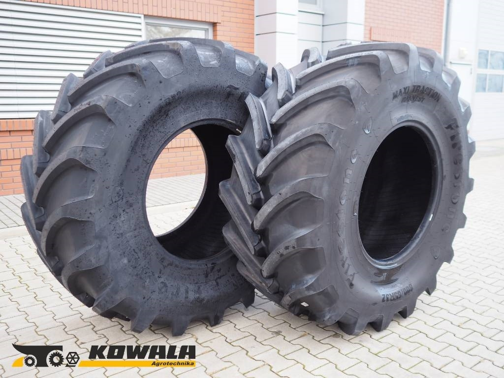 Firestone MAXI TRACTION HARVEST 800/65 R32 - Tire for Agricultural machinery: picture 1 Firestone MAXI TRACTION HARVEST 800/65 R32 - Tire for Agricultural machinery: picture 1