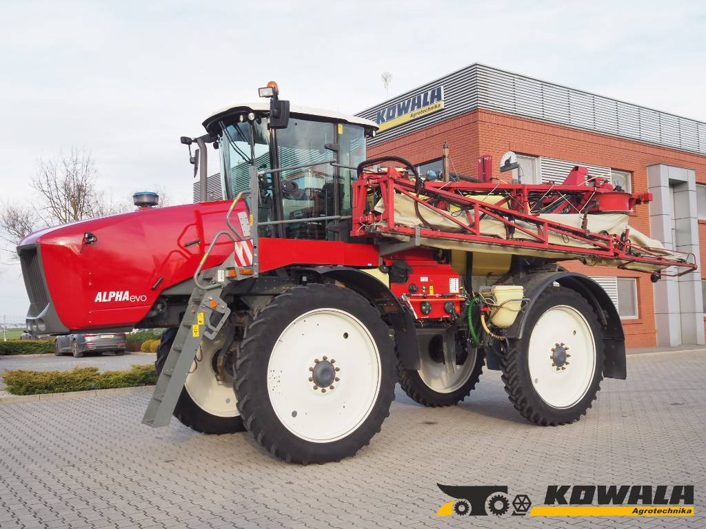 Hardi ALPHA Evo 4100i TWIN - Self-propelled sprayer: picture 1 Hardi ALPHA Evo 4100i TWIN - Self-propelled sprayer: picture 1