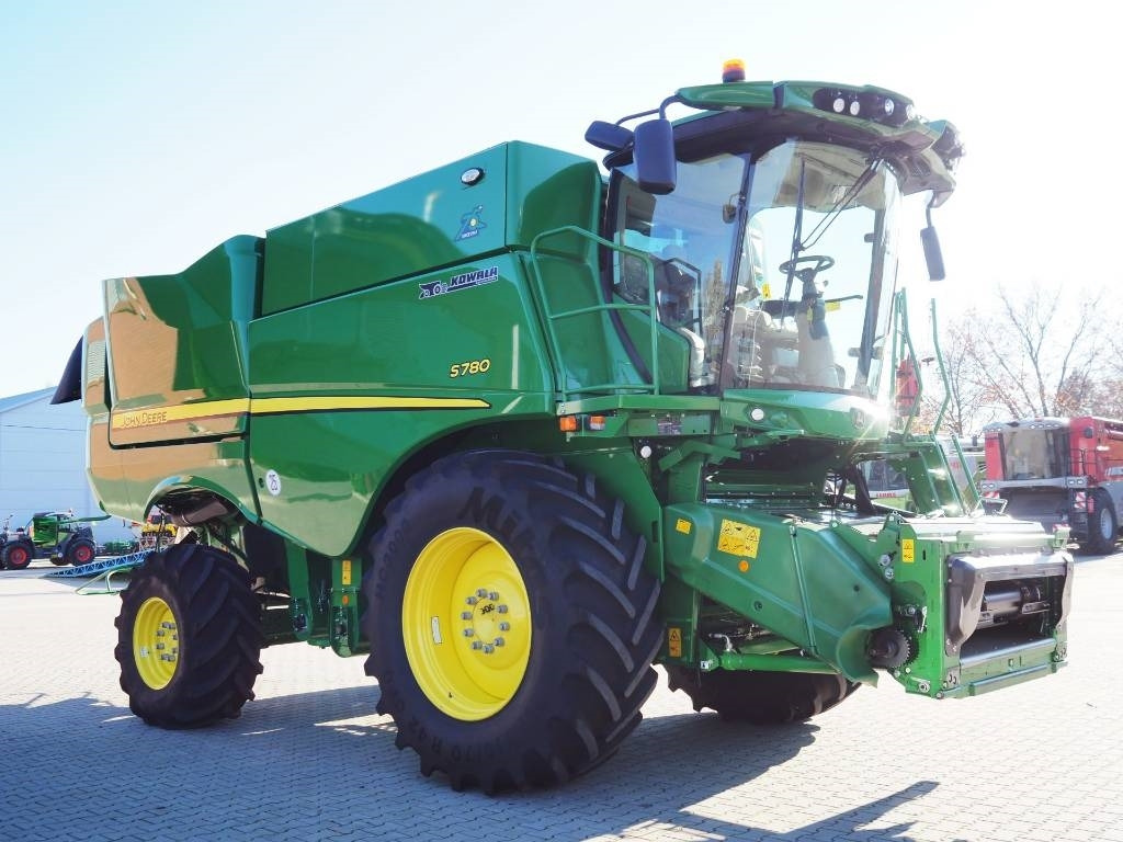 John Deere S780 + 730X - Combine harvester: picture 4 John Deere S780 + 730X - Combine harvester: picture 4