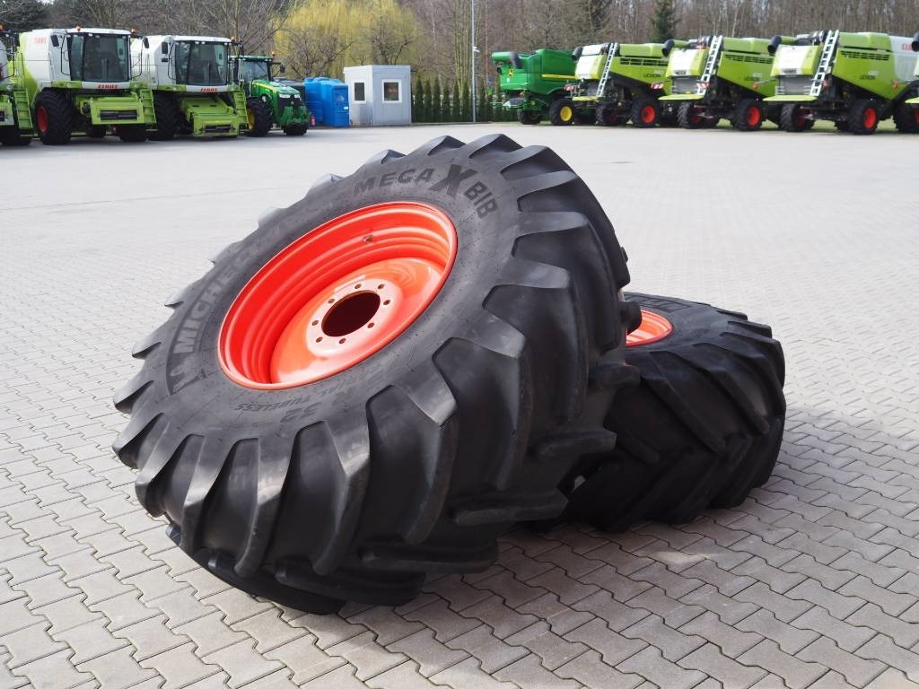 Michelin Agricultural Wheels 650/75 R32 - Claas Jaguar - Tire for Agricultural machinery: picture 5 Michelin Agricultural Wheels 650/75 R32 - Claas Jaguar - Tire for Agricultural machinery: picture 5
