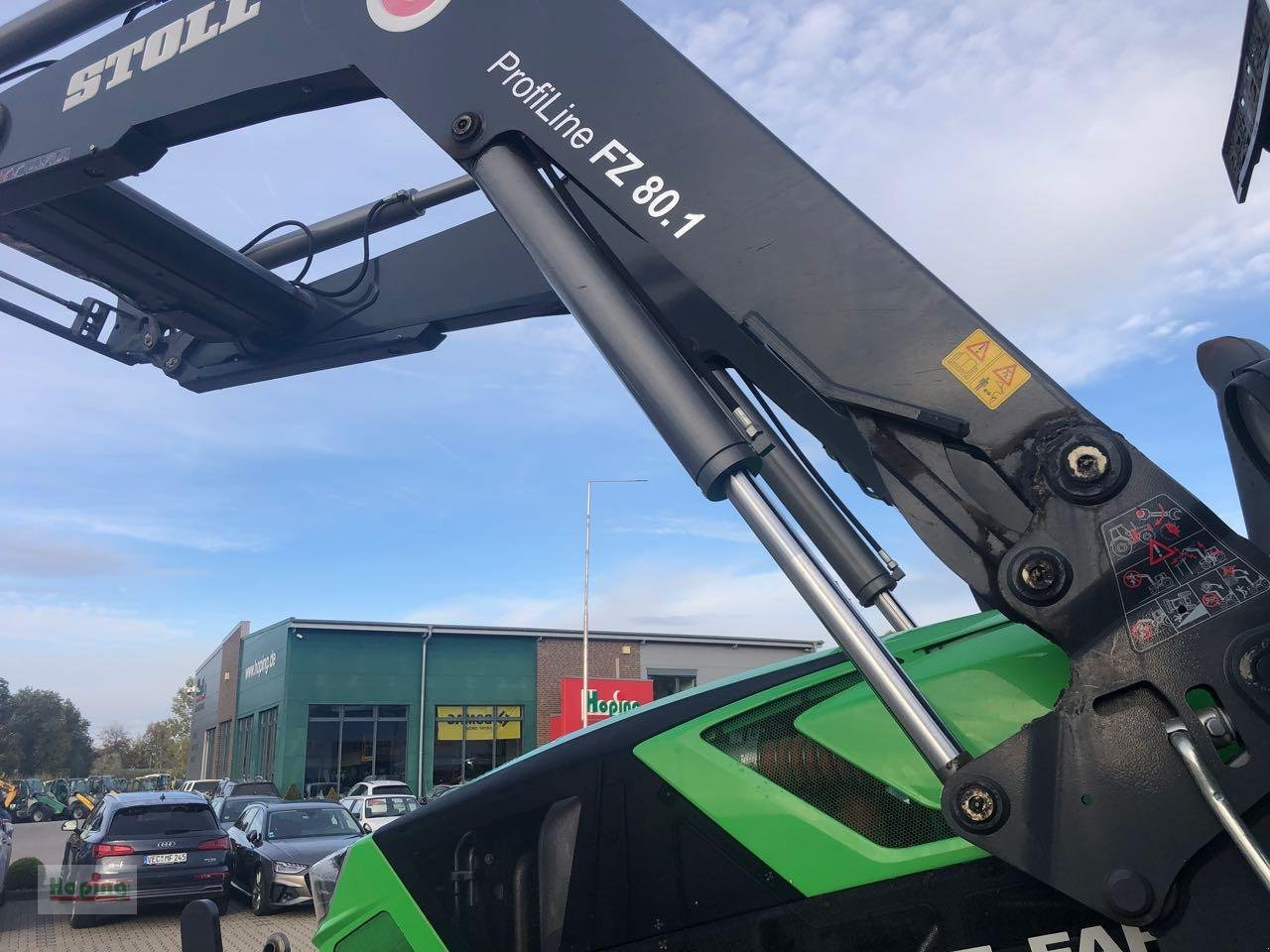 Farm tractor Deutz-Fahr 6215 Agrotron TTV: picture 16 Farm tractor Deutz-Fahr 6215 Agrotron TTV: picture 16