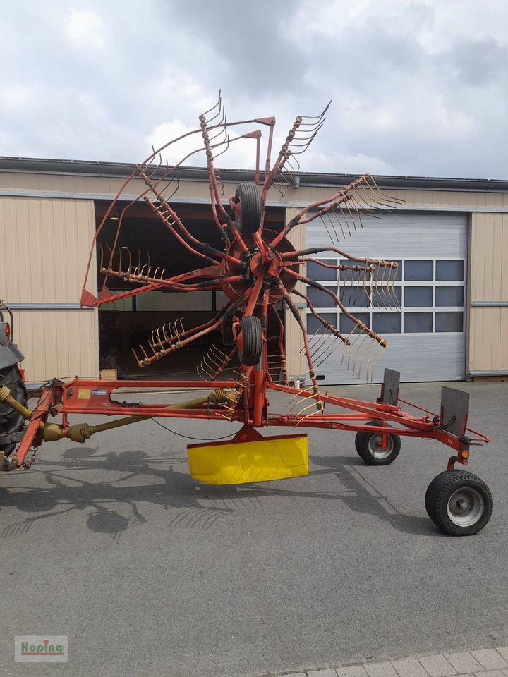 Niemeyer RS 620 - Tedder/ Rake: picture 5 Niemeyer RS 620 - Tedder/ Rake: picture 5