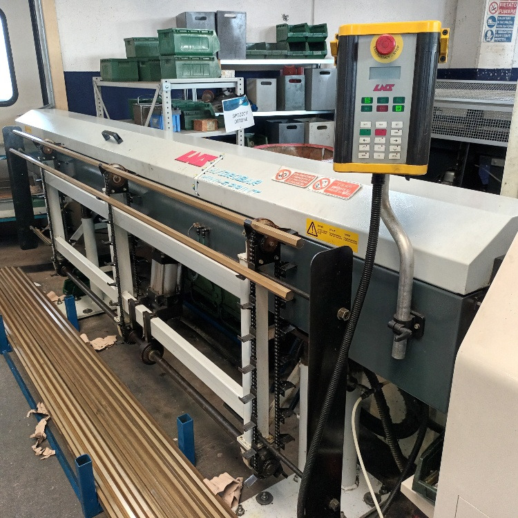 Caricatore di barre Lns Mini Sprint 42-S2 - Metalworking machinery: picture 1 Caricatore di barre Lns Mini Sprint 42-S2 - Metalworking machinery: picture 1