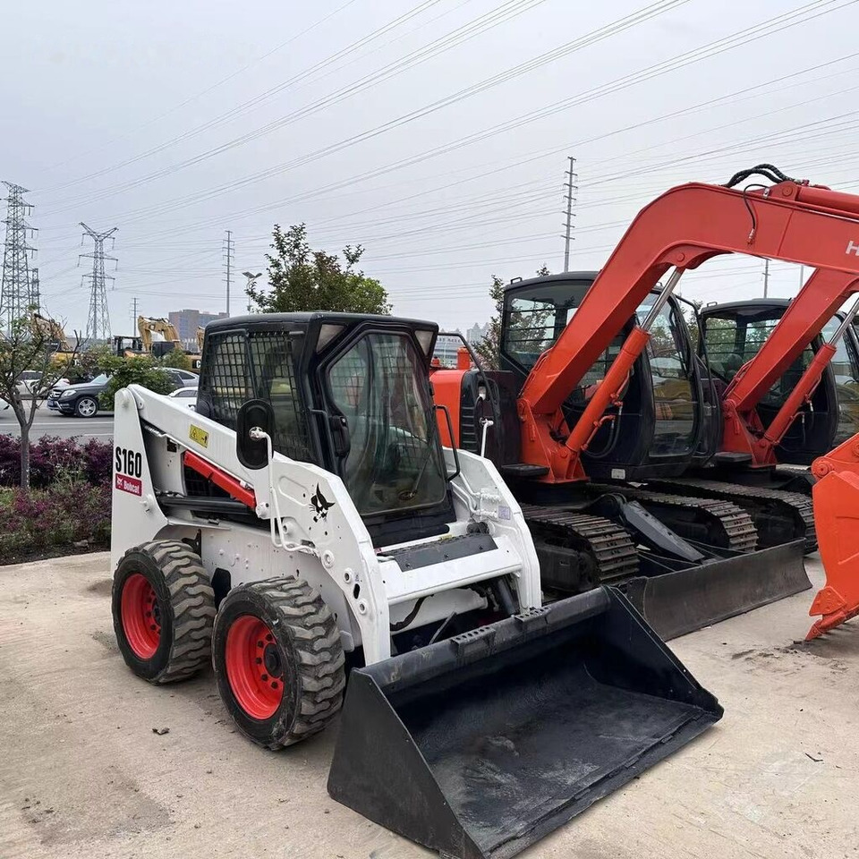 Bobcat S160 - Skid steer loader: picture 4 Bobcat S160 - Skid steer loader: picture 4