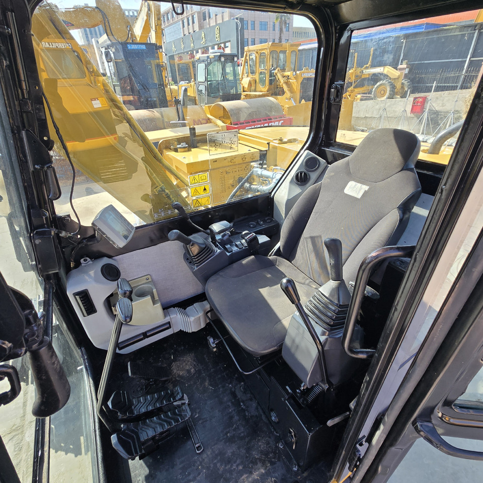 Mini excavator CATERPILLAR 308E2: picture 9