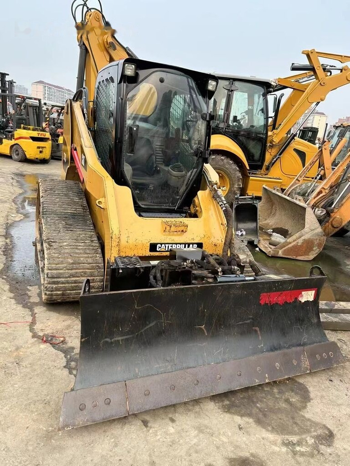 Caterpillar 246C - Skid steer loader: picture 3 Caterpillar 246C - Skid steer loader: picture 3