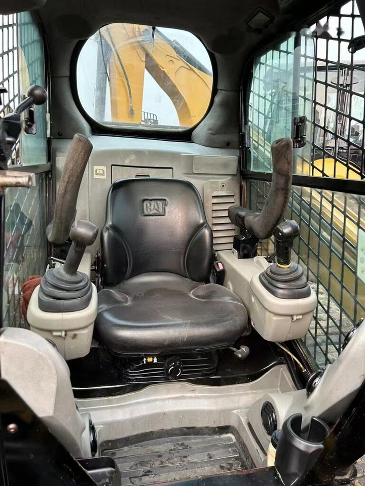 Caterpillar 246C - Skid steer loader: picture 2 Caterpillar 246C - Skid steer loader: picture 2