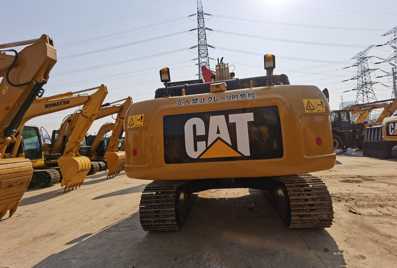 Caterpillar 324D2 - Crawler excavator: picture 4 Caterpillar 324D2 - Crawler excavator: picture 4
