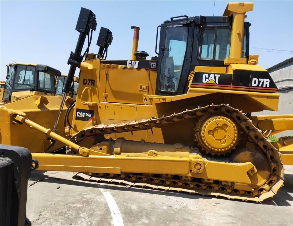Caterpillar D7R - Bulldozer: picture 2 Caterpillar D7R - Bulldozer: picture 2
