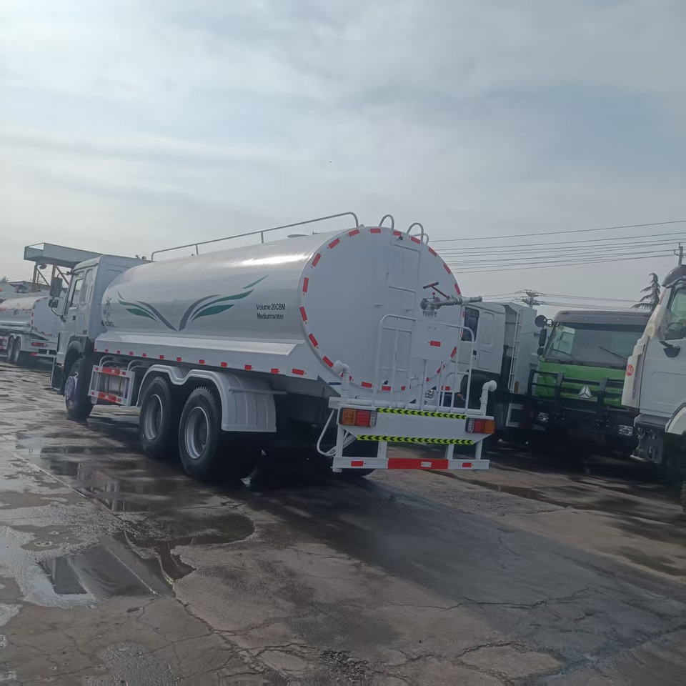 HOWO 20m³ sprinkler truck - Tank truck: picture 4 HOWO 20m³ sprinkler truck - Tank truck: picture 4