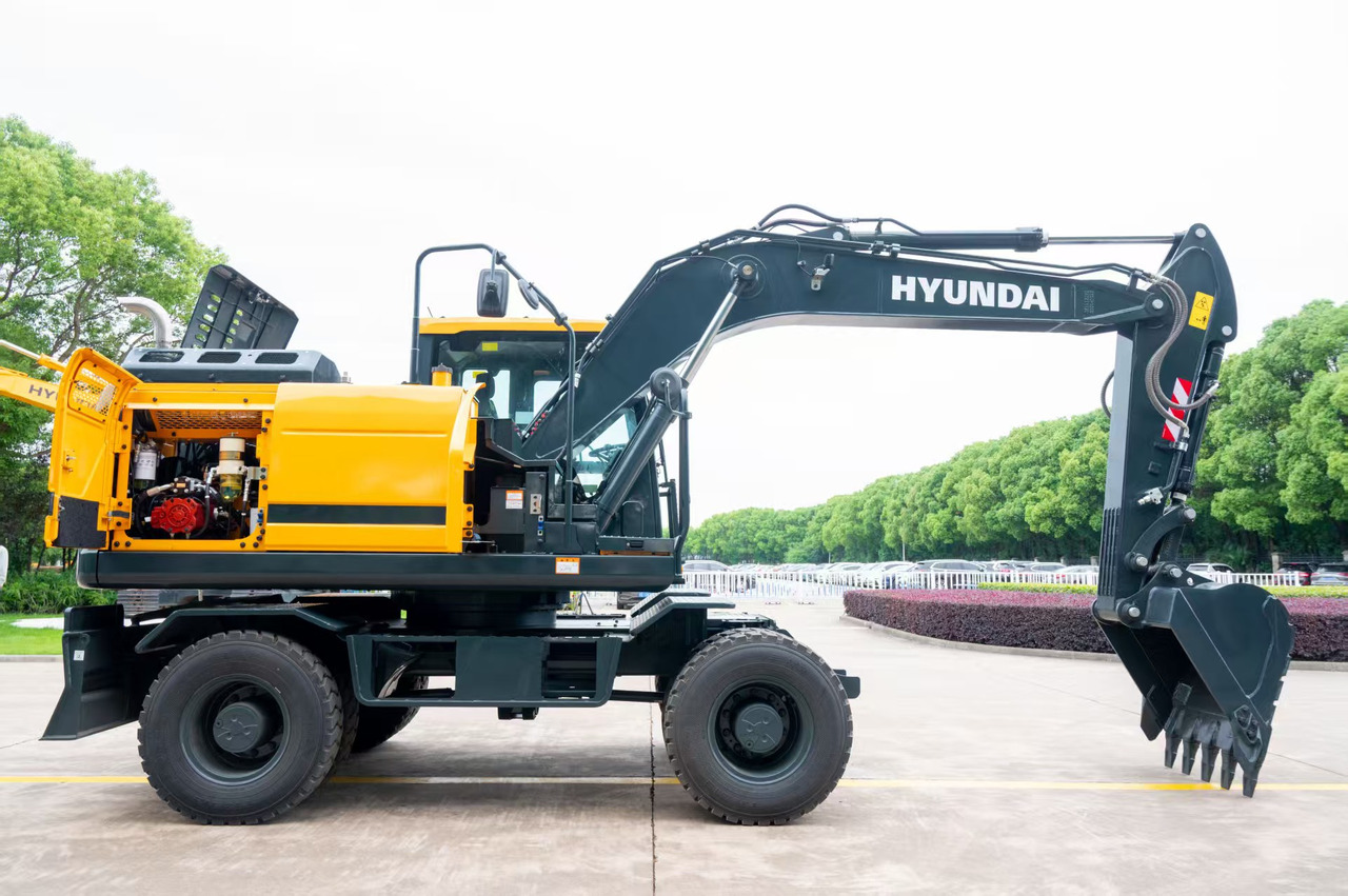 HYUNDAI HW155 leasing HYUNDAI HW155: picture 8