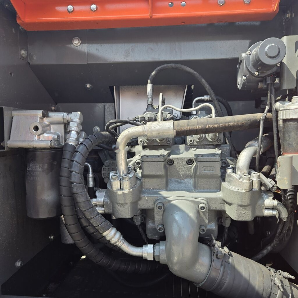 Hitachi ZX210 - Crawler excavator: picture 4 Hitachi ZX210 - Crawler excavator: picture 4