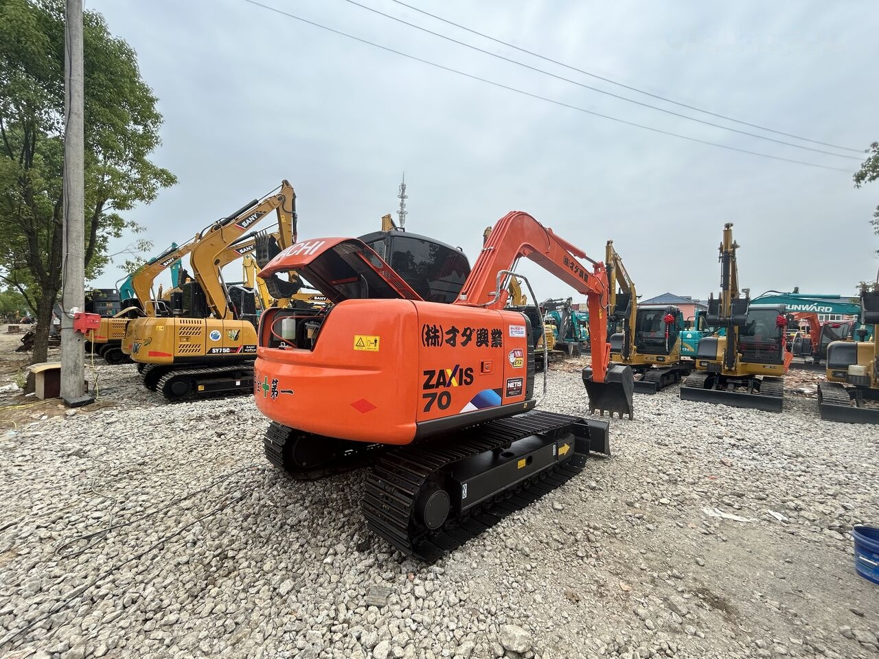 Hitachi ZX70 - Crawler excavator: picture 2 Hitachi ZX70 - Crawler excavator: picture 2