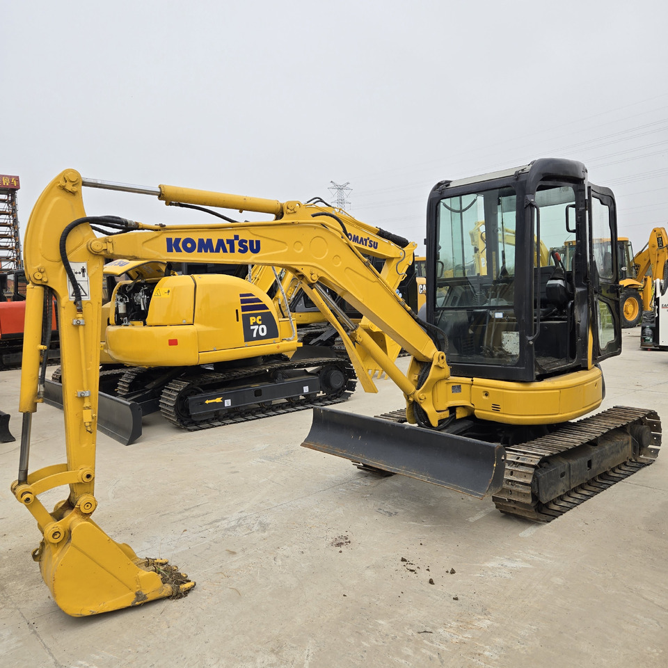 KOMATSU PC35MR - Mini excavator: picture 4 KOMATSU PC35MR - Mini excavator: picture 4