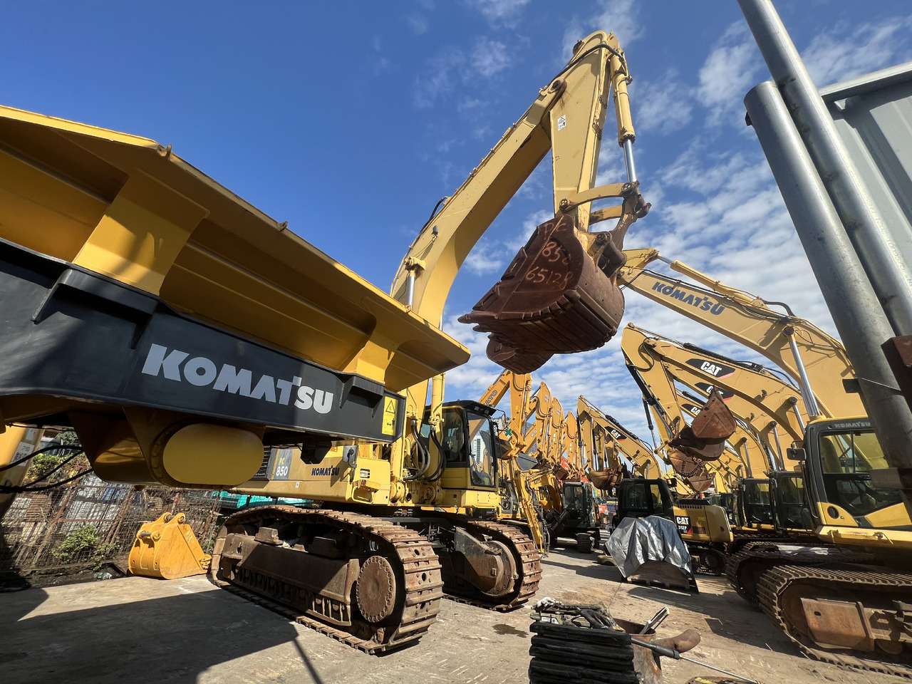 KOMATSU PC850-8E0 - Excavator: picture 2 KOMATSU PC850-8E0 - Excavator: picture 2