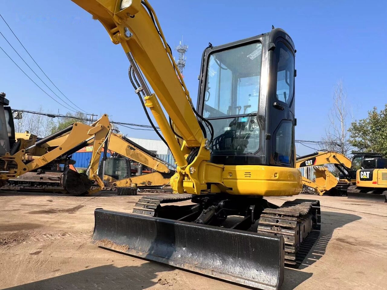 Komatsu PC35 - Mini excavator: picture 2 Komatsu PC35 - Mini excavator: picture 2