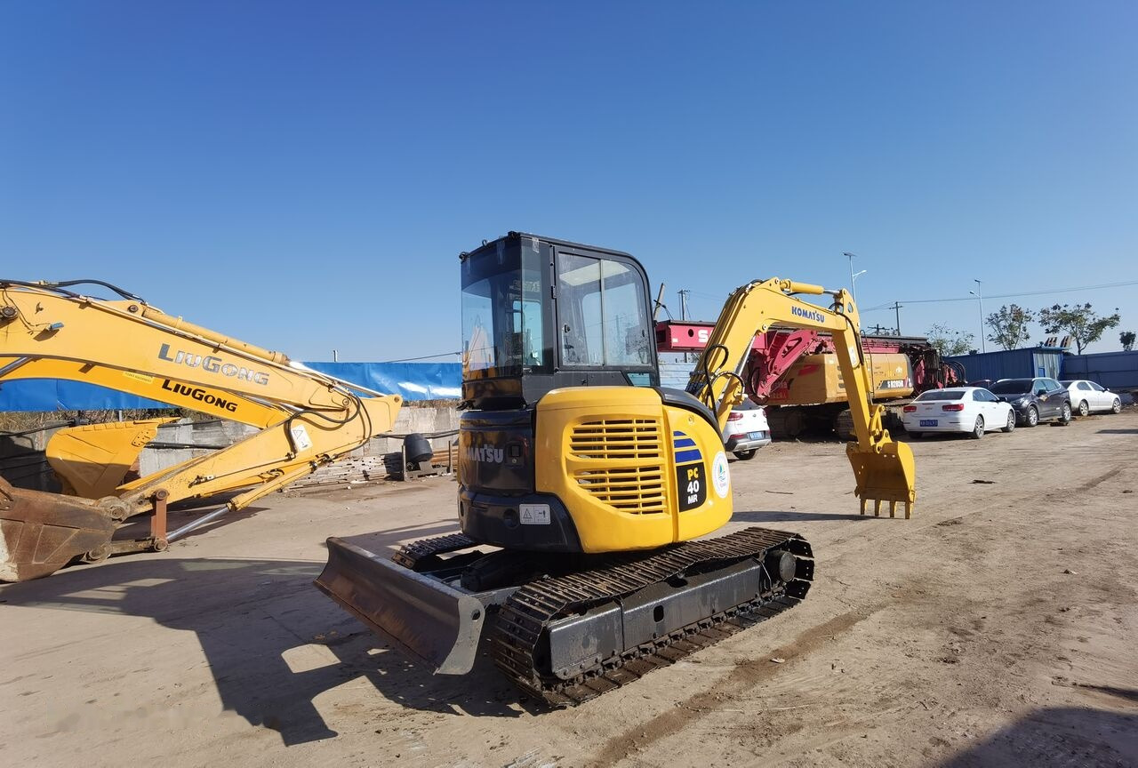 Komatsu PC40 - Mini excavator: picture 1 Komatsu PC40 - Mini excavator: picture 1