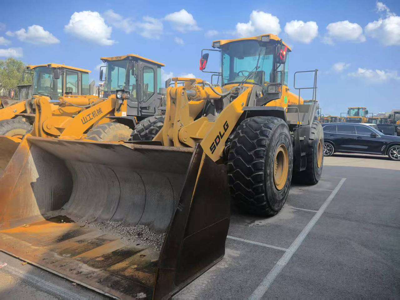 SDLG L968F - Wheel loader: picture 3 SDLG L968F - Wheel loader: picture 3