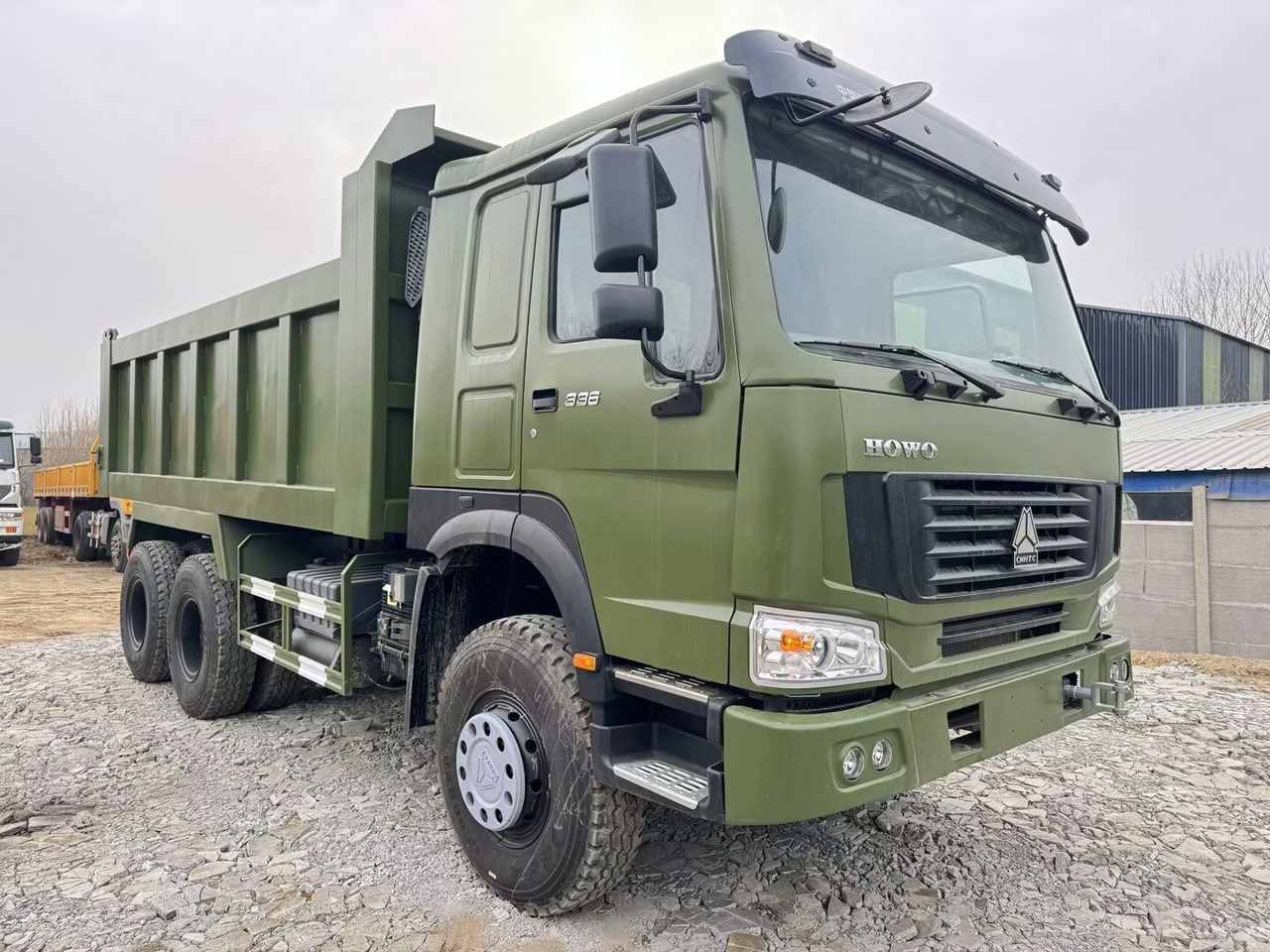 SINOTRUK HOWO - Tipper: picture 2 SINOTRUK HOWO - Tipper: picture 2