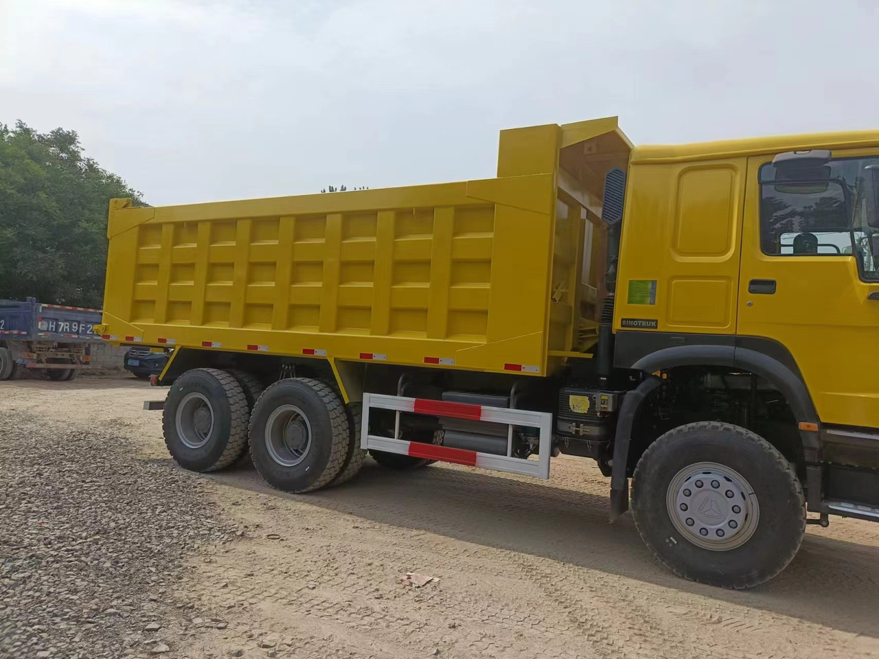 SINOTRUK HOWO leasing SINOTRUK HOWO: picture 10