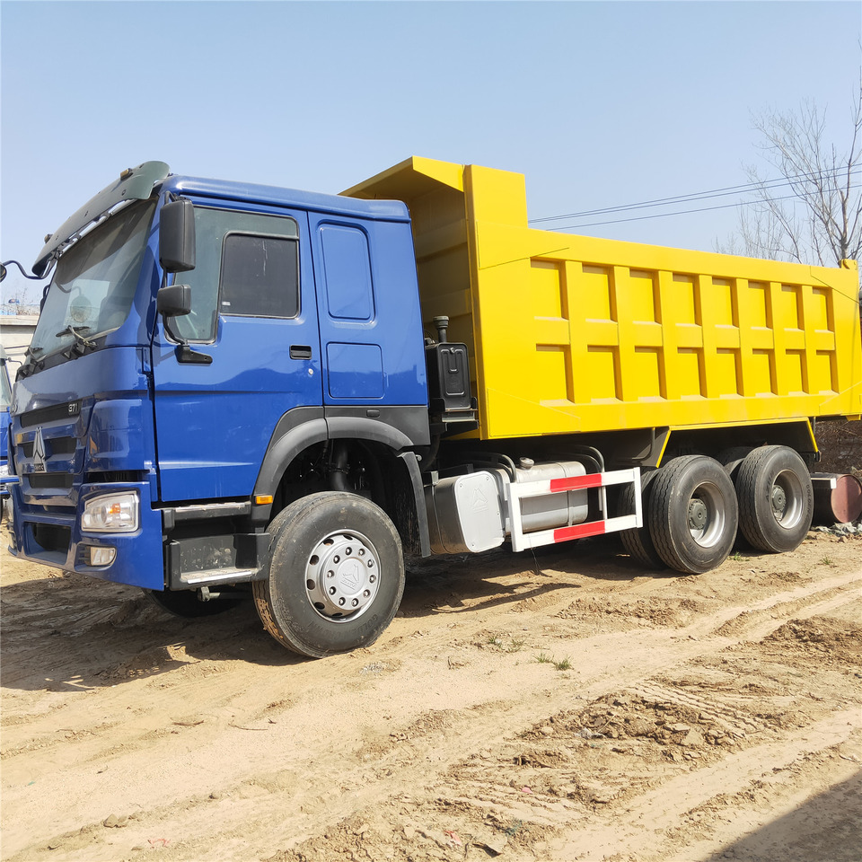 SINOTRUK HOWO - Tipper: picture 5 SINOTRUK HOWO - Tipper: picture 5