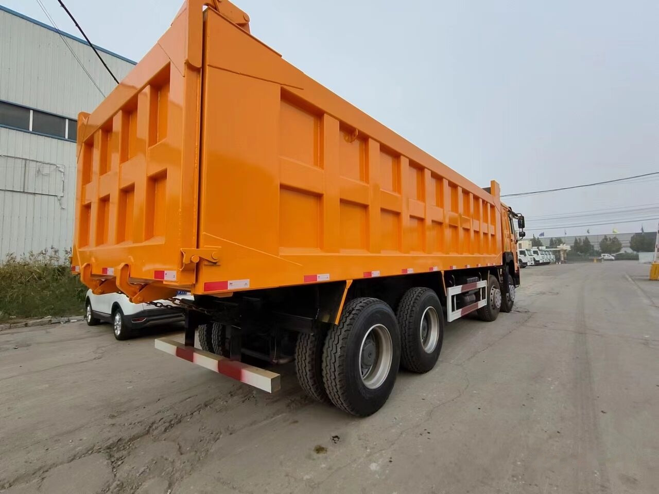 Sinotruk Howo 8*4 - Tipper: picture 5 Sinotruk Howo 8*4 - Tipper: picture 5