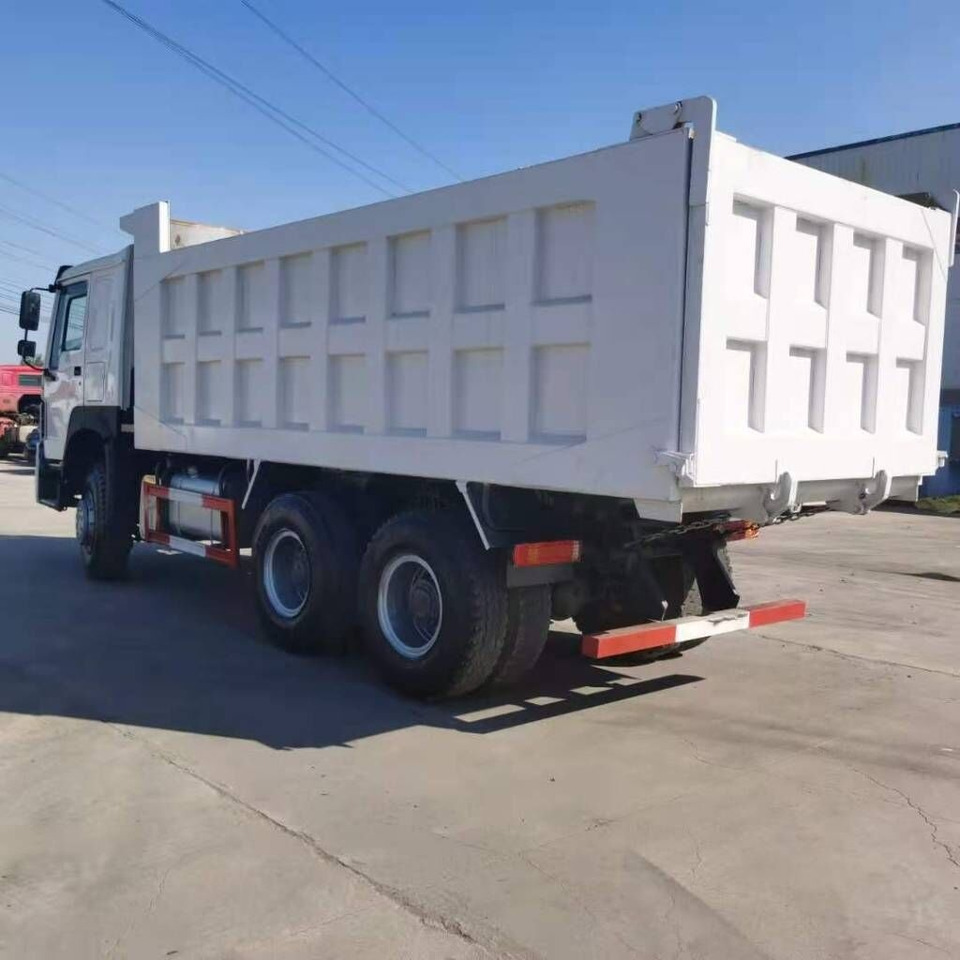Tipper Sinotruk Howo: picture 7