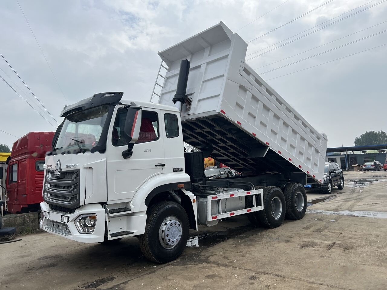 Sinotruk Howo - Tipper: picture 3 Sinotruk Howo - Tipper: picture 3