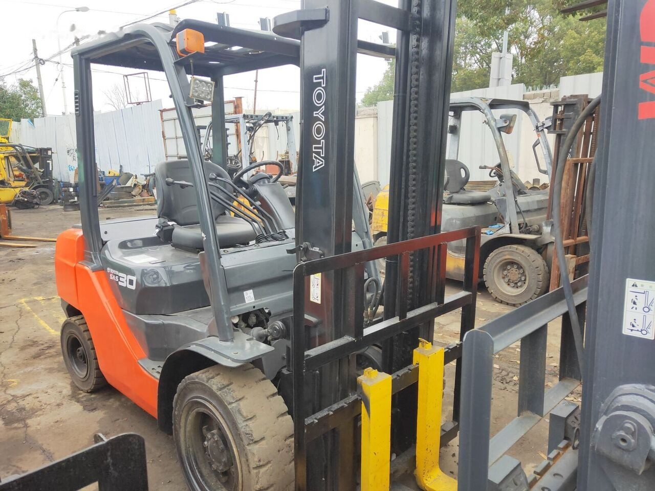 Toyota FD30 - Diesel forklift: picture 5 Toyota FD30 - Diesel forklift: picture 5