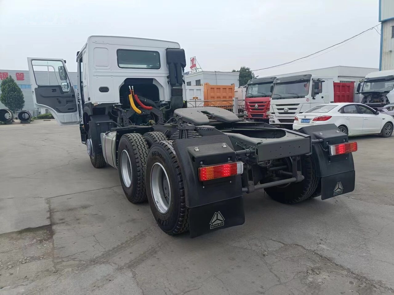 Sinotruk Howo 371 - Tractor unit: picture 1 Sinotruk Howo 371 - Tractor unit: picture 1