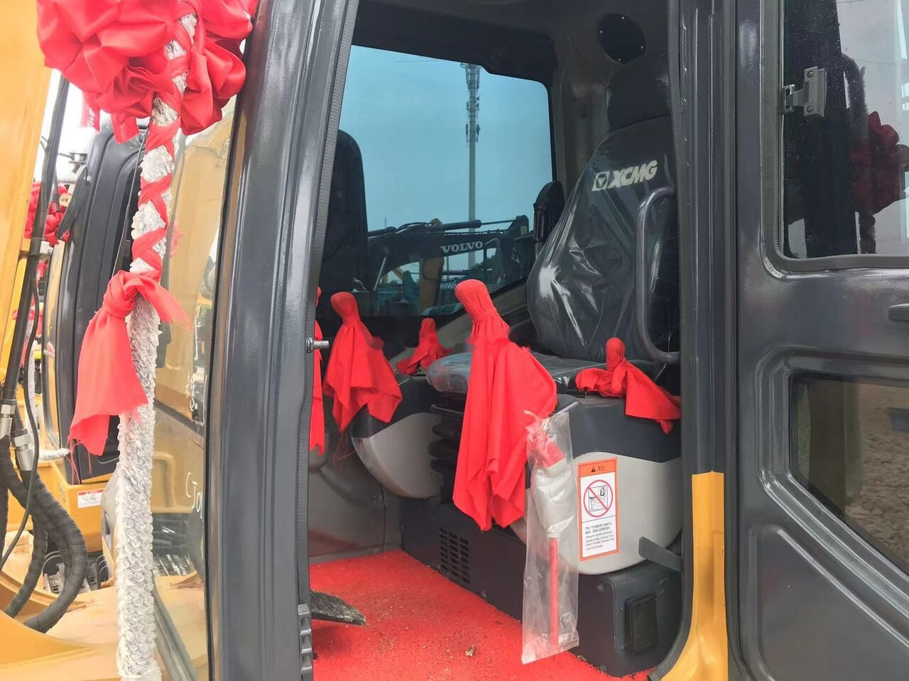 XCMG XE60DA - Mini excavator: picture 4 XCMG XE60DA - Mini excavator: picture 4