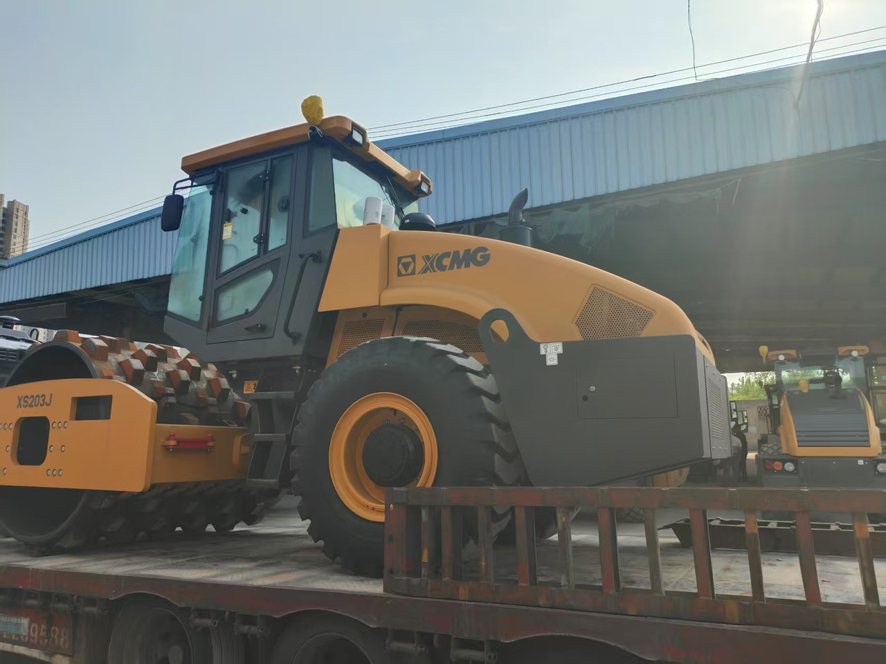 XCMG XS203J - Road roller: picture 1 XCMG XS203J - Road roller: picture 1