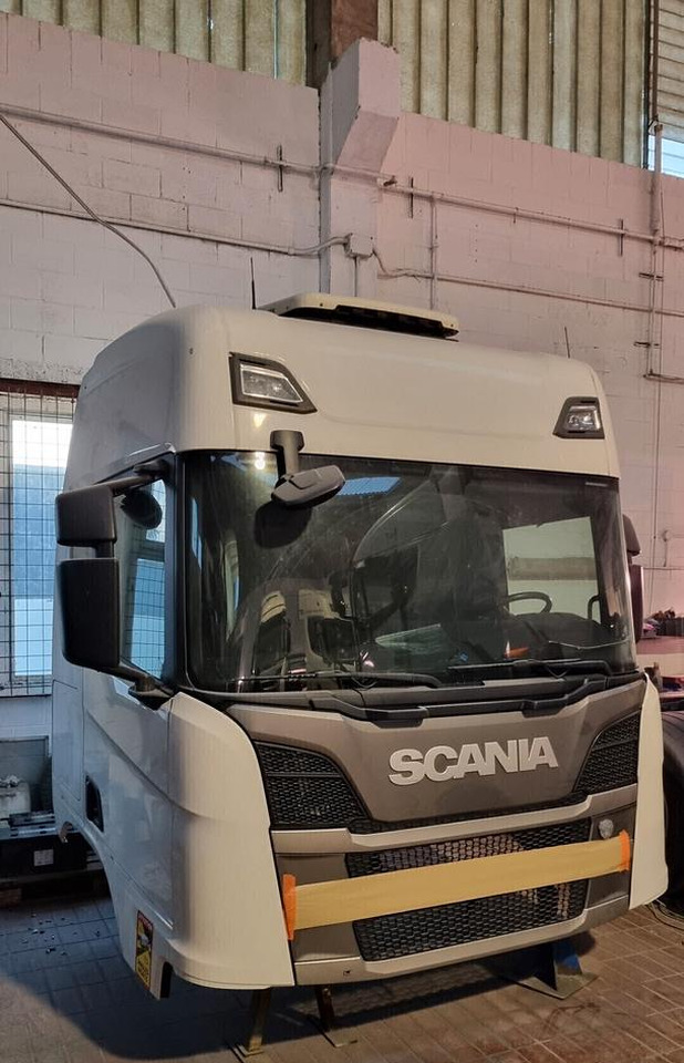Cabina Scania NTG CR20H 2021 per R450 R550 etc. - Cab for Truck: picture 2 Cabina Scania NTG CR20H 2021 per R450 R550 etc. - Cab for Truck: picture 2