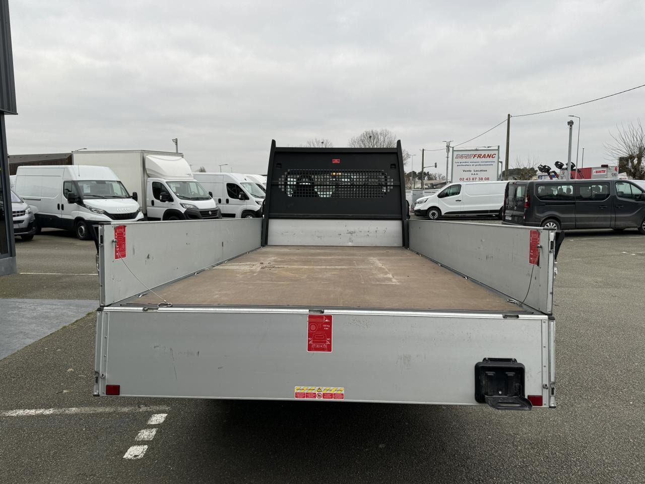 CITROEN CITROËN JUMPER 3T5 PLATEAU 4M20 2.2 HDI 140 CH - Open body delivery van: picture 4 CITROEN CITROËN JUMPER 3T5 PLATEAU 4M20 2.2 HDI 140 CH - Open body delivery van: picture 4