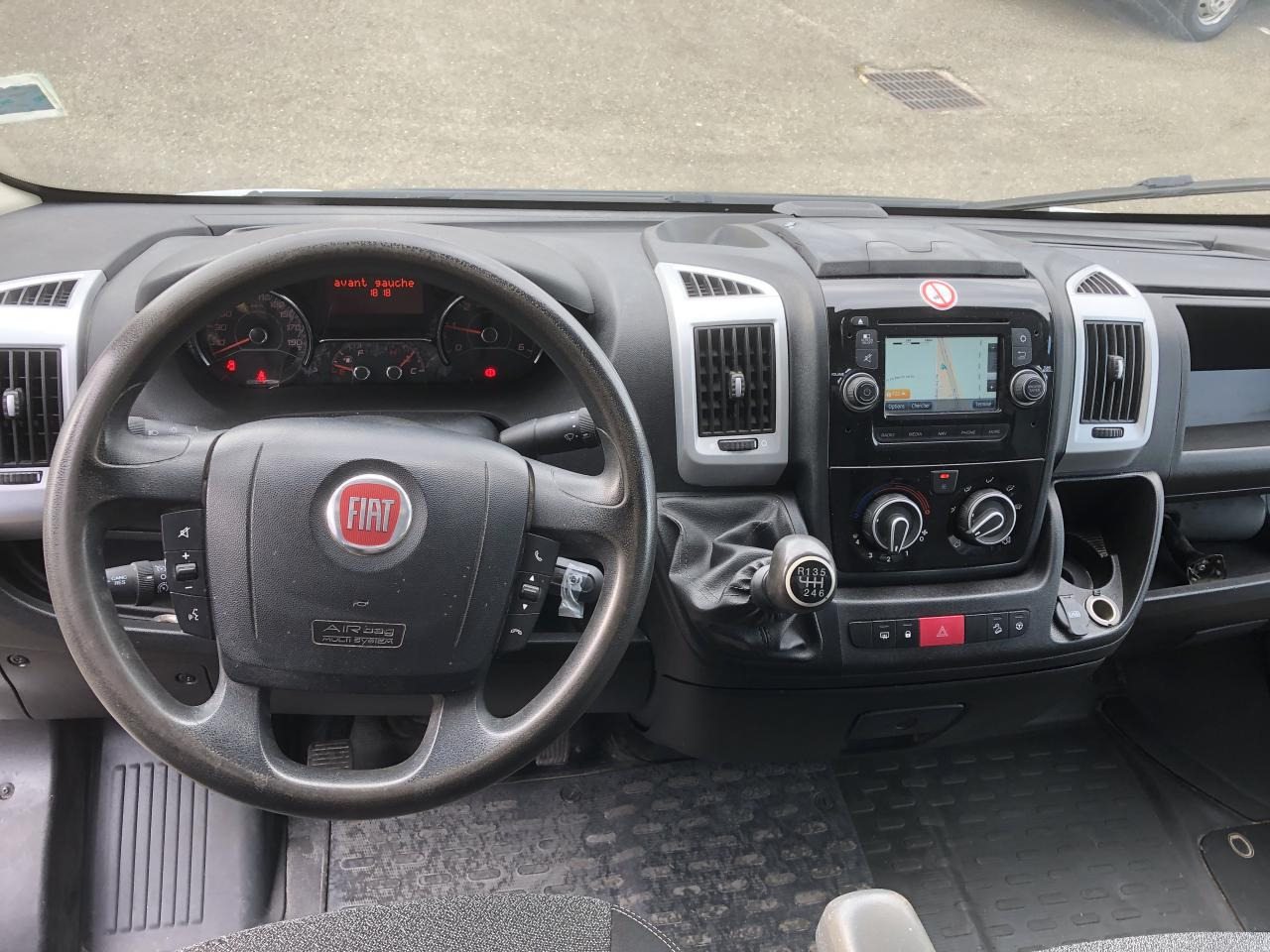FIAT DUCATO 3T5 MAXI BENNE + COFFRE 2.3 JTD 130 CH PACK PRO NAV - Tipper van: picture 4 FIAT DUCATO 3T5 MAXI BENNE + COFFRE 2.3 JTD 130 CH PACK PRO NAV - Tipper van: picture 4
