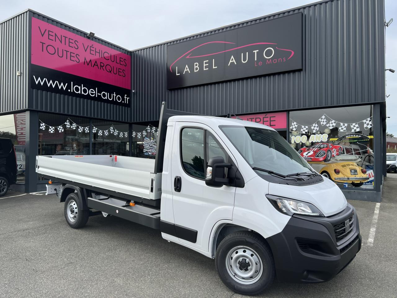 FIAT DUCATO 3T5 PLATEAU 4M20 2.3 MJT 140CH - Open body delivery van: picture 4 FIAT DUCATO 3T5 PLATEAU 4M20 2.3 MJT 140CH - Open body delivery van: picture 4