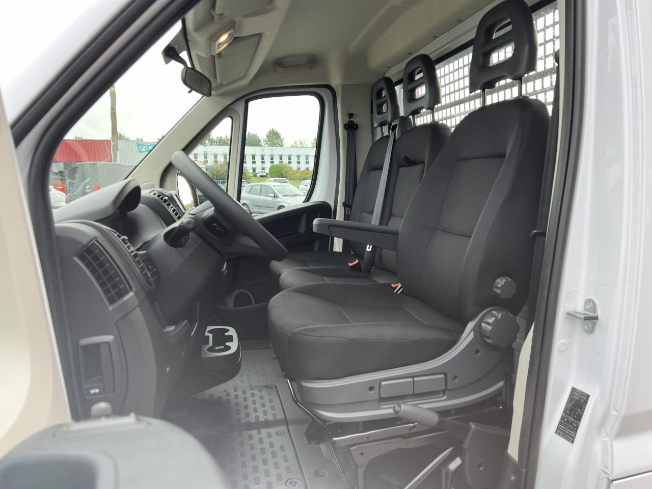 FIAT DUCATO 3T5 PLATEAU 4M20 2.3 MJT 140CH - Open body delivery van: picture 5 FIAT DUCATO 3T5 PLATEAU 4M20 2.3 MJT 140CH - Open body delivery van: picture 5