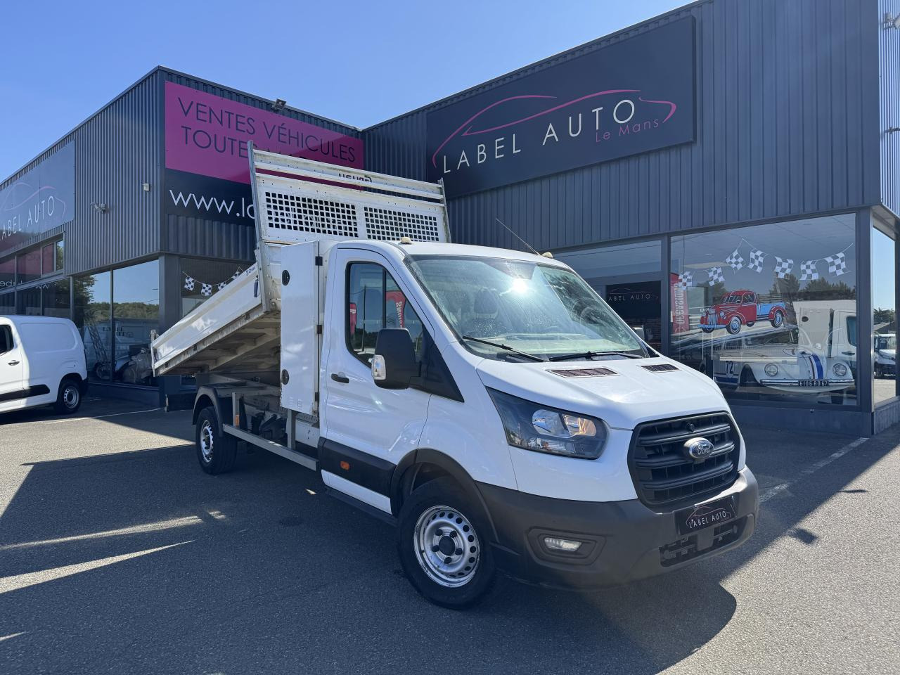 FORD TRANSIT BENNE COFFRE 350 L3 2.0 EcoBlue 170CH - Tipper van: picture 3 FORD TRANSIT BENNE COFFRE 350 L3 2.0 EcoBlue 170CH - Tipper van: picture 3