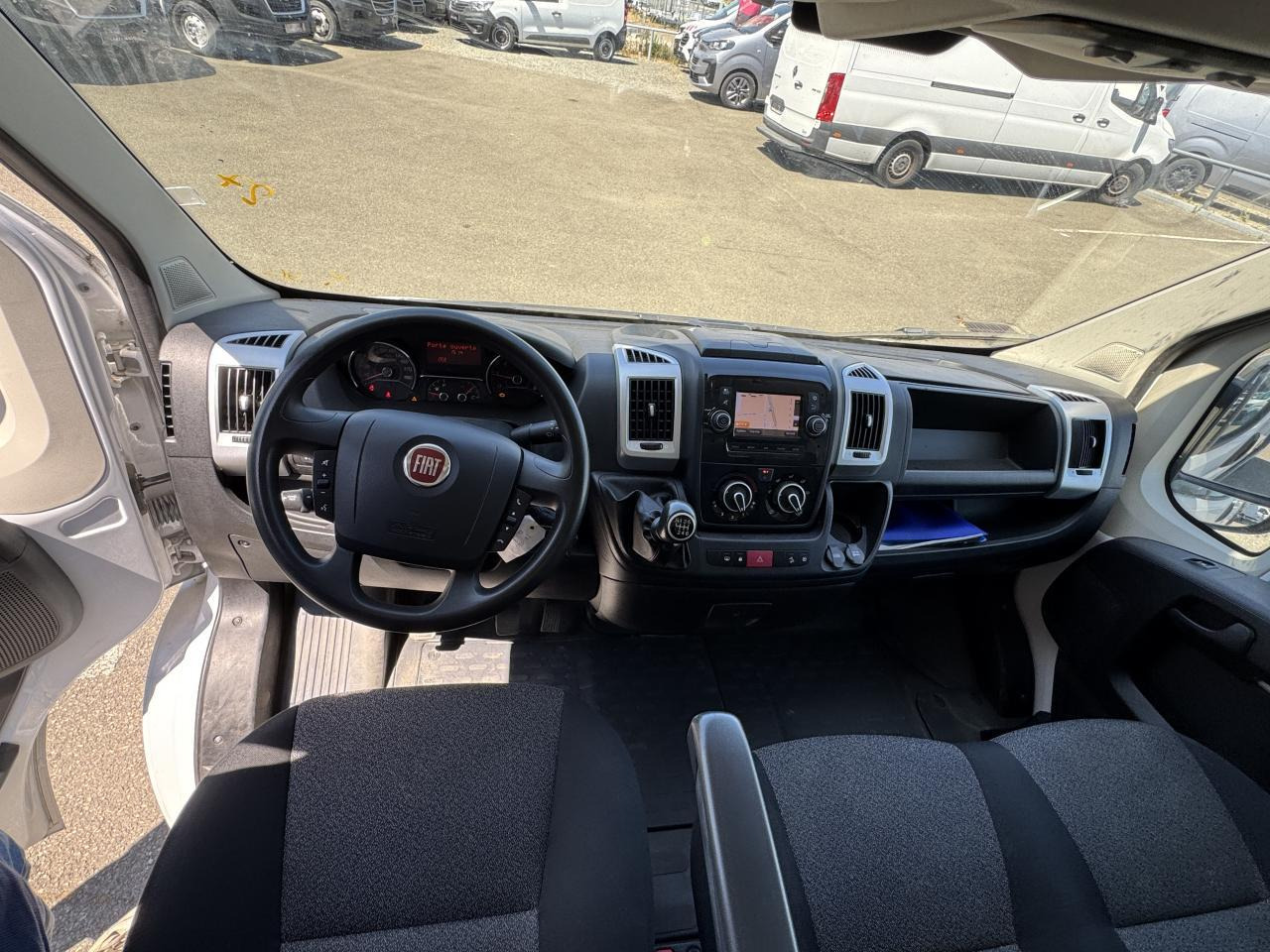 Fiat Ducato 3.5 MAXI L 2.3 MULTIJET 160CH BENNE ACIER PACK PRO NAV + COFFRE JPM - Tipper van: picture 3 Fiat Ducato 3.5 MAXI L 2.3 MULTIJET 160CH BENNE ACIER PACK PRO NAV + COFFRE JPM - Tipper van: picture 3