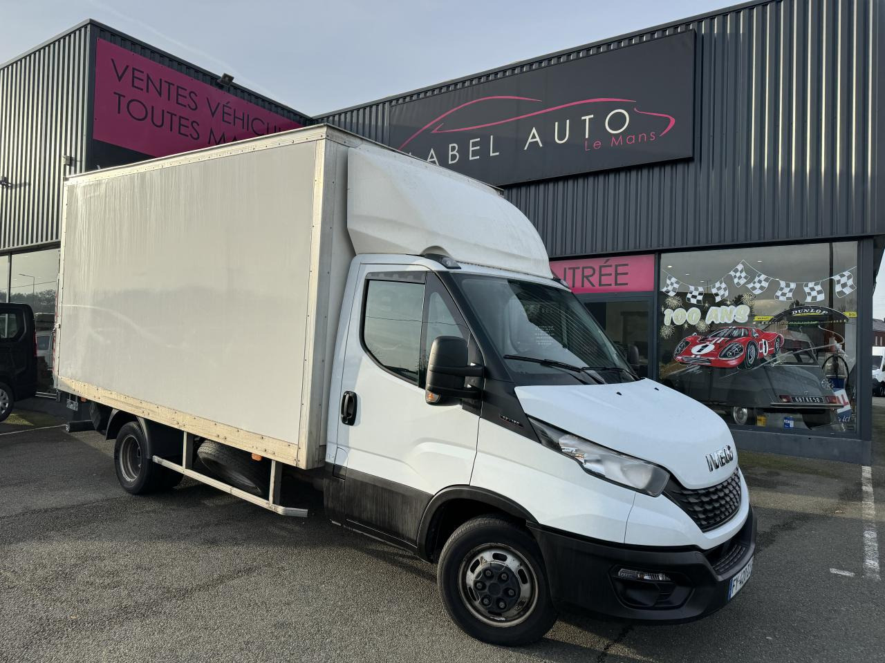 IVECO Daily 35C16 CAISSE HAYON 20M3 RJ 3.0L 160CH - Closed box van: picture 1 IVECO Daily 35C16 CAISSE HAYON 20M3 RJ 3.0L 160CH - Closed box van: picture 1