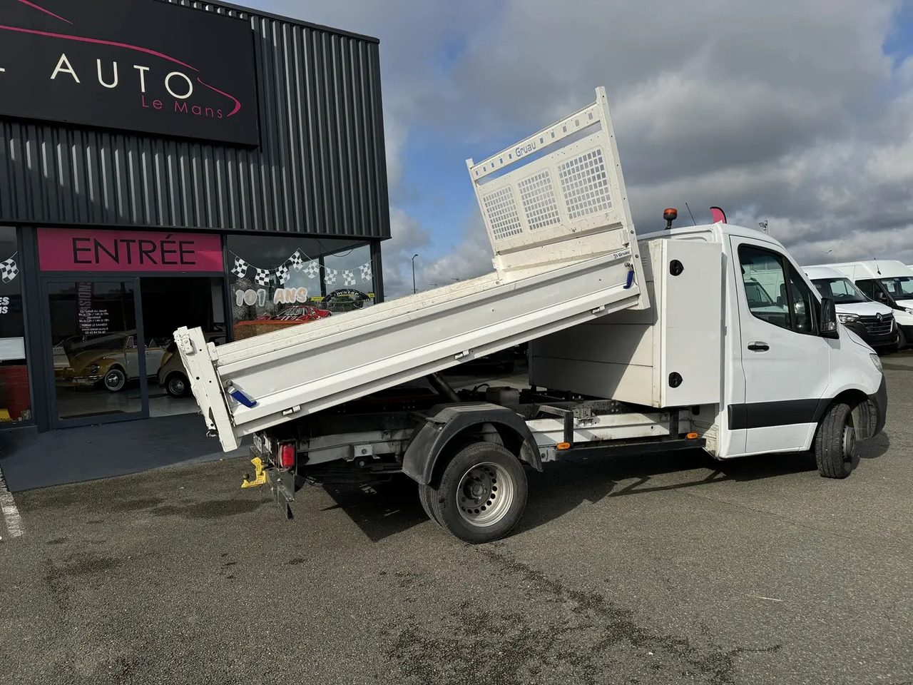 Mercedes Sprinter 315 CDI 43 3T5 FIRST PROPULSION LEGER - Tipper van: picture 5 Mercedes Sprinter 315 CDI 43 3T5 FIRST PROPULSION LEGER - Tipper van: picture 5