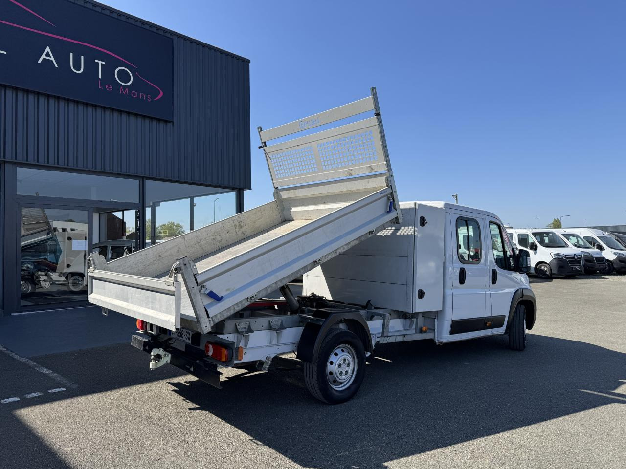 OPEL MOVANO 3T5 BENNE + COFFRE DOUBLE CABINE 6PL 2.2 HDI 165CH - Tipper van: picture 5 OPEL MOVANO 3T5 BENNE + COFFRE DOUBLE CABINE 6PL 2.2 HDI 165CH - Tipper van: picture 5