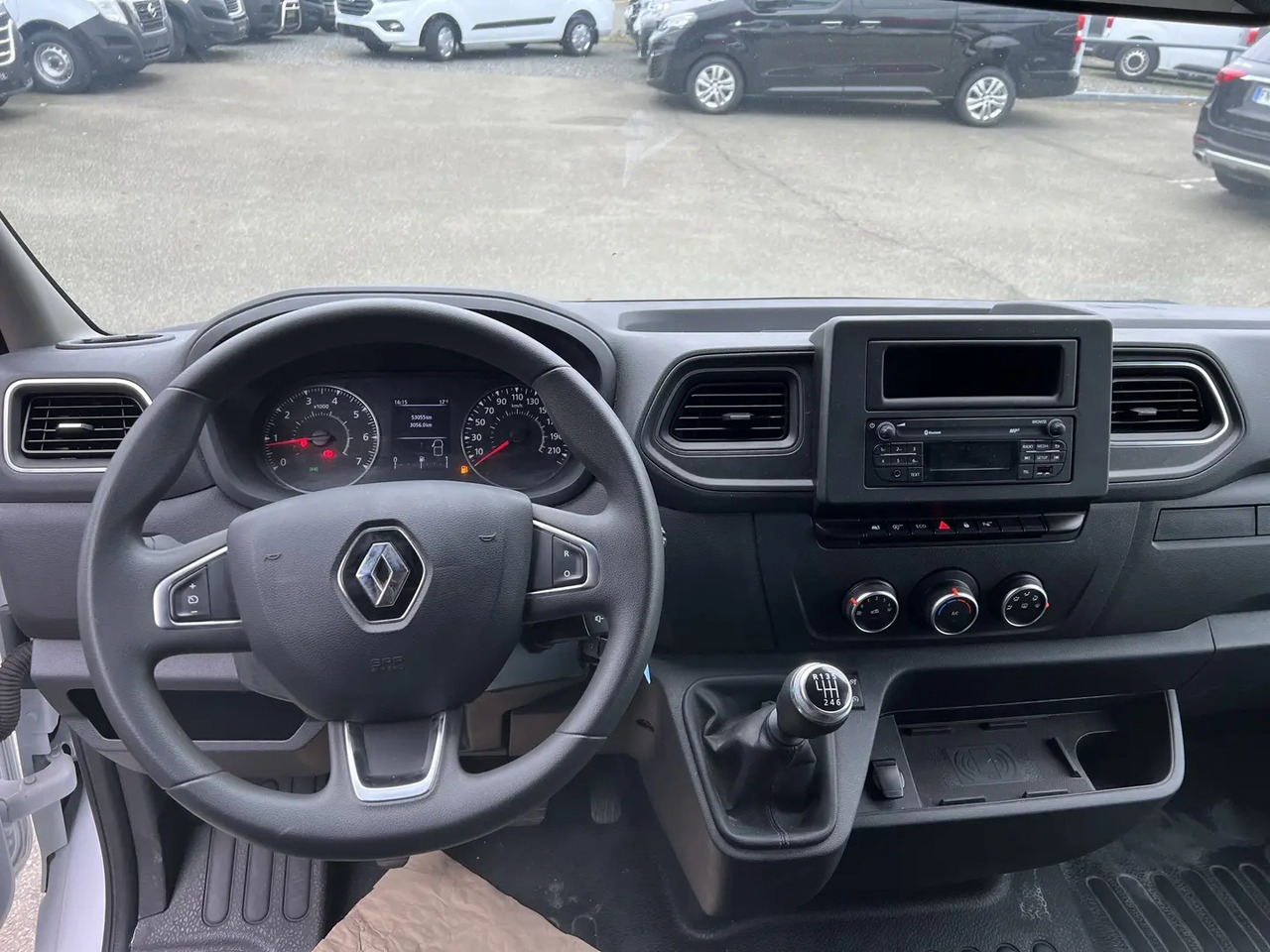 Renault Master F3300 L2H2 2.3 BLUE DCI 135CH CONFORT EURO6 - Other machinery: picture 3 Renault Master F3300 L2H2 2.3 BLUE DCI 135CH CONFORT EURO6 - Other machinery: picture 3