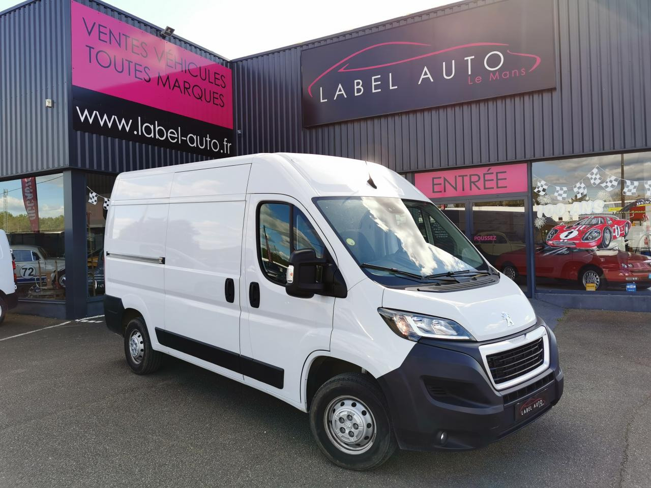PEUGEOT BOXER 3T0 L2H2 2.2 HDI 140CH ASPHALT - Panel van: picture 1 PEUGEOT BOXER 3T0 L2H2 2.2 HDI 140CH ASPHALT - Panel van: picture 1