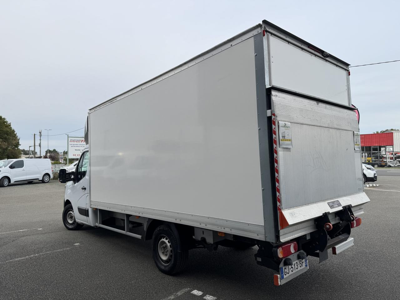 Closed box van RENAULT MASTER 3T5 CAISSE 20M3 HAYON 2.3 DCI 145CH CONFORT: picture 8 Closed box van RENAULT MASTER 3T5 CAISSE 20M3 HAYON 2.3 DCI 145CH CONFORT: picture 8