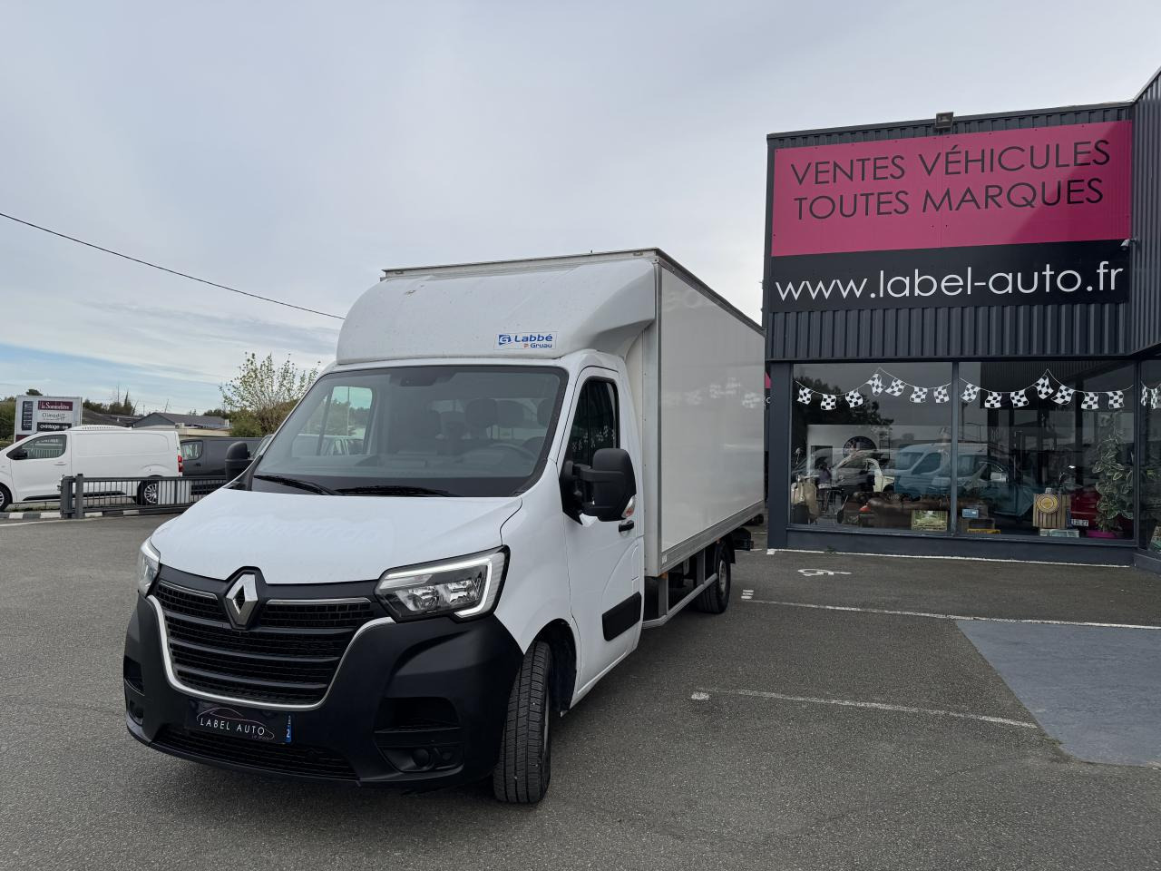 Closed box van RENAULT MASTER 3T5 CAISSE 20M3 HAYON 2.3 DCI 145CH CONFORT: picture 7 Closed box van RENAULT MASTER 3T5 CAISSE 20M3 HAYON 2.3 DCI 145CH CONFORT: picture 7